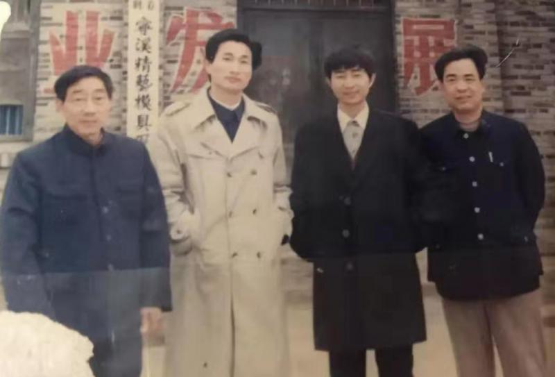 Group photo of the Pasmo Pascal founders.jpg